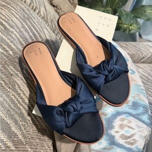A New Day Stacia Knot Slide Sandals in Navy - 9